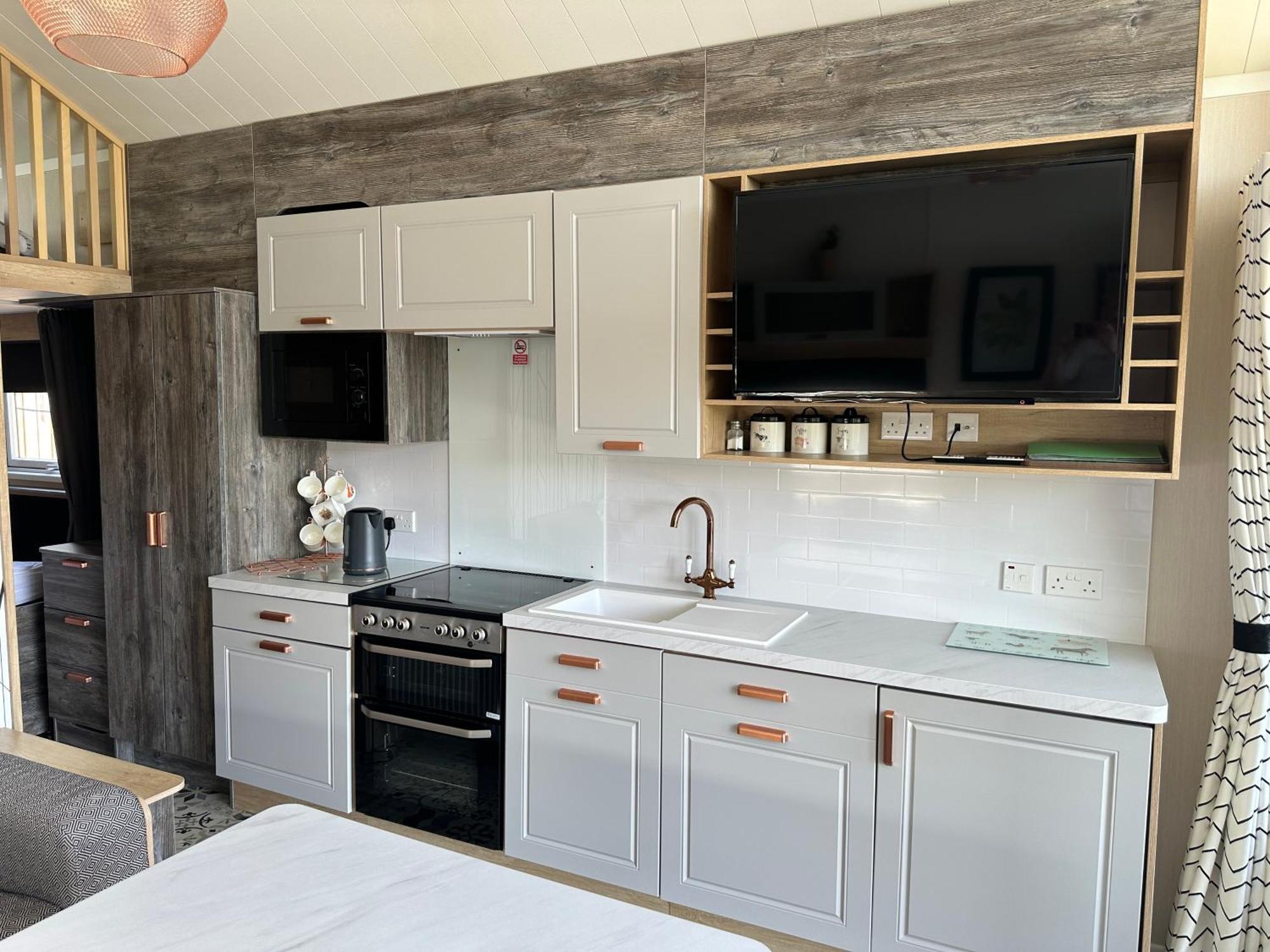 The Pods At Haulfryn Caravan Park Whitford Екстер'єр фото